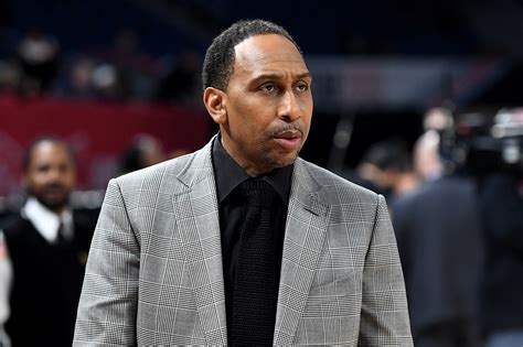 Everybody knows how much Stephen A. Smith rags on the Dallas Cowboys. Anytime they lose, Smith is there to rub it in their faces. However, the social team got creative in revealing the 2022 NFL ...